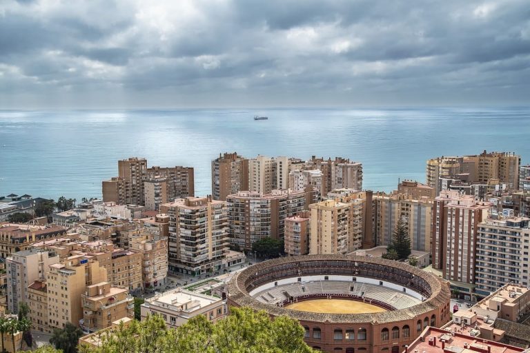 Exploring Malaga’s Social Charm Through Its Discreet Escort-Toned Encounters