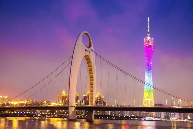 Why Guangzhou Attracts Independent Companions From Across China